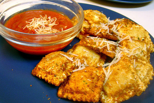 Order Toasted Ravioli food online from The Brick Oven store, Saint Peters on bringmethat.com
