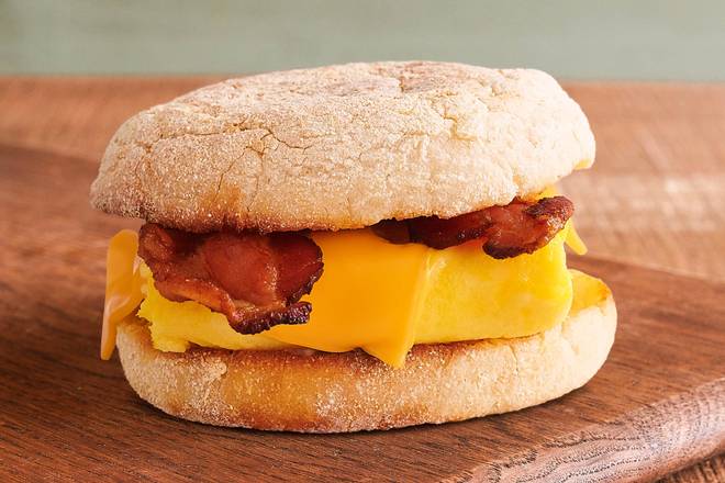 Order Bacon, Egg & Cheese Muffin food online from Farmer Boys store, Lodi on bringmethat.com