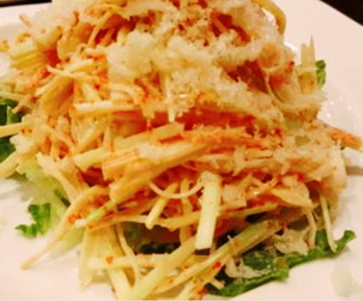 Order Spicy Kani Salad food online from Komo asian cuisine store, Bellmore on bringmethat.com