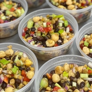 Order Mama Ree's Bean Salad food online from Sparo Deli Catering store, Montclair on bringmethat.com