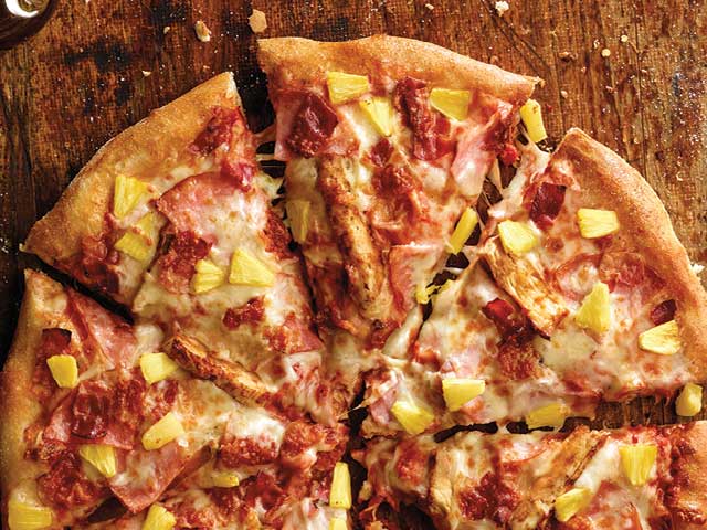 Order Hawaiian Chicken Pizza food online from Marco Pizza 1260 store, Ashland on bringmethat.com