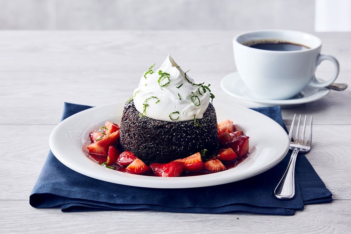 Order Chocolate Lava Cake food online from Bonefish Grill store, Bel Air on bringmethat.com