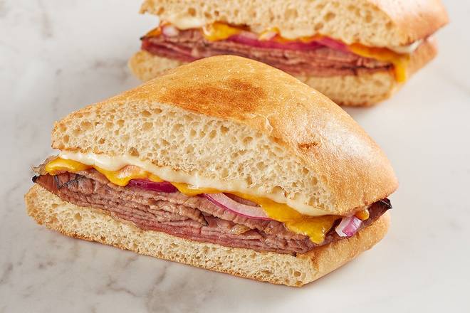 Order  Horseradish Roast Beef & Cheddar food online from McAlister's Deli store, Conway on bringmethat.com