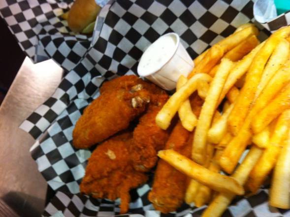 Order Chicken Wings W/ Fries food online from Bananas Grill store, Seattle on bringmethat.com