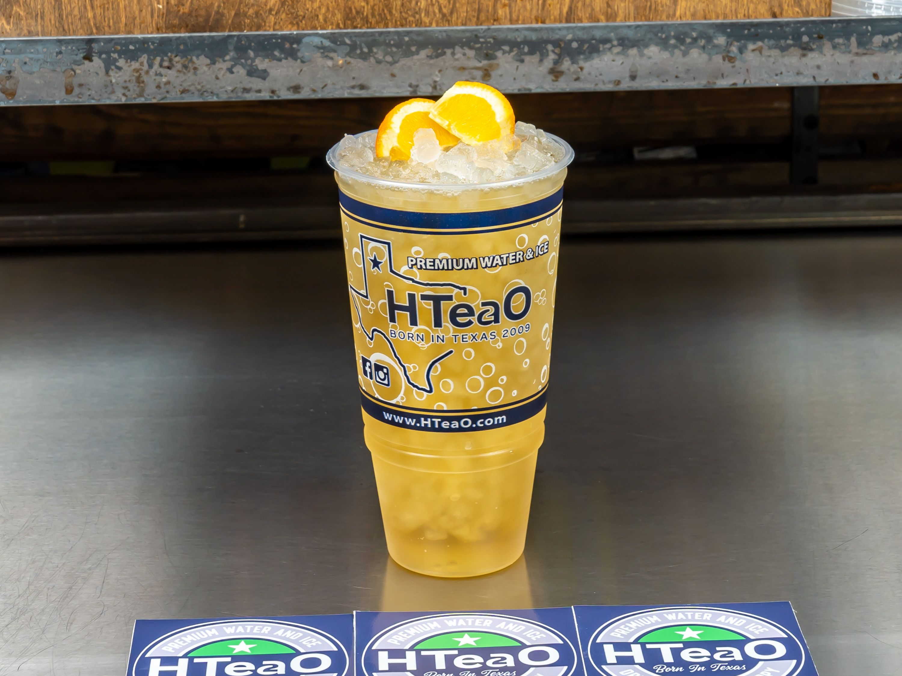 Order Peach Ginger Iced Tea food online from Hteao store, Plano on bringmethat.com