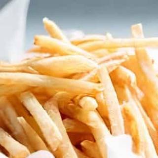 Order French Fries food online from Bobby's Hawaiian Style Restaurant store, Lynnwood on bringmethat.com