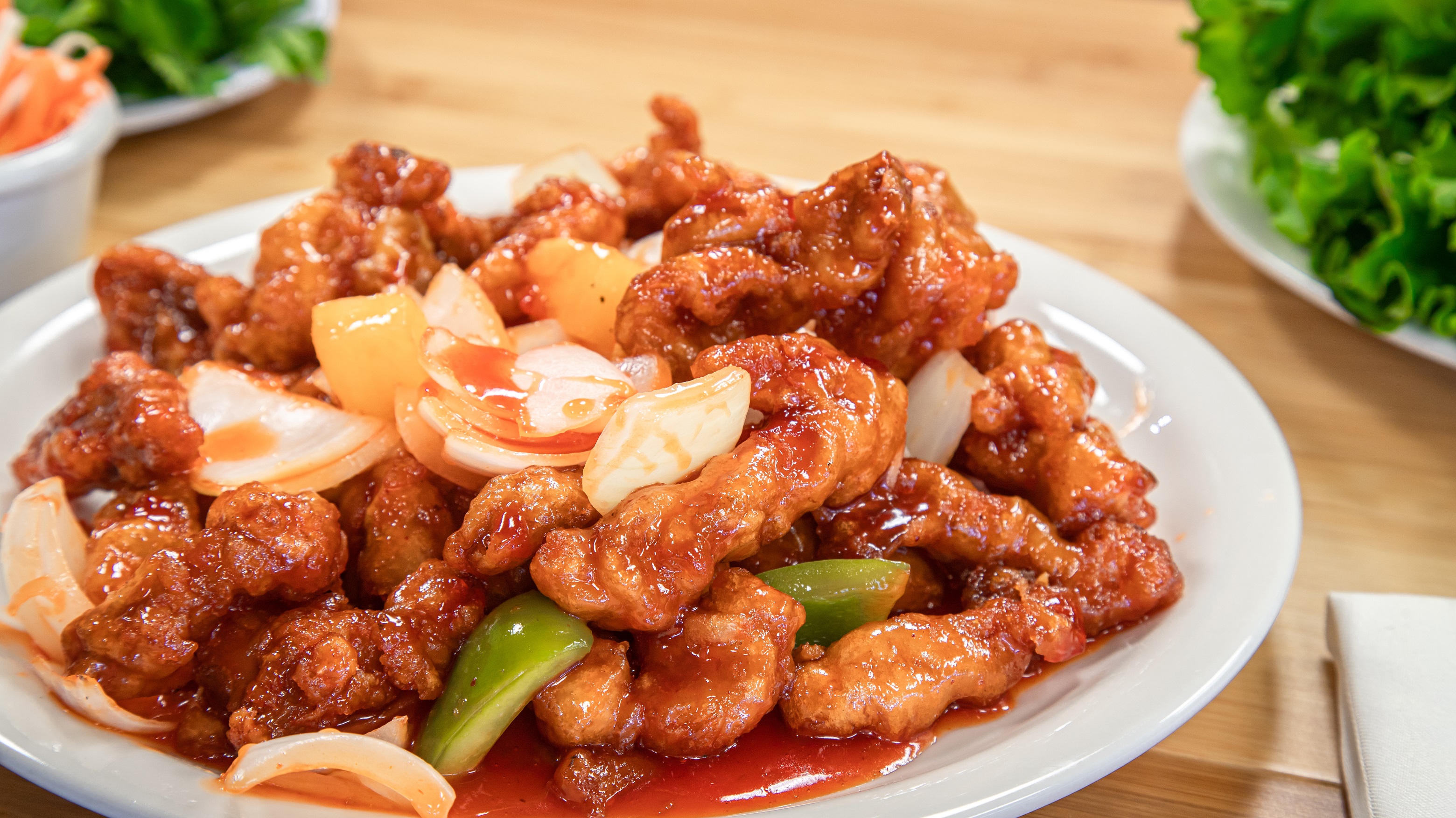 Order 24. Sweet & Sour Chicken Plate food online from Pho Cafe Hong Kong Diner store, Reno on bringmethat.com