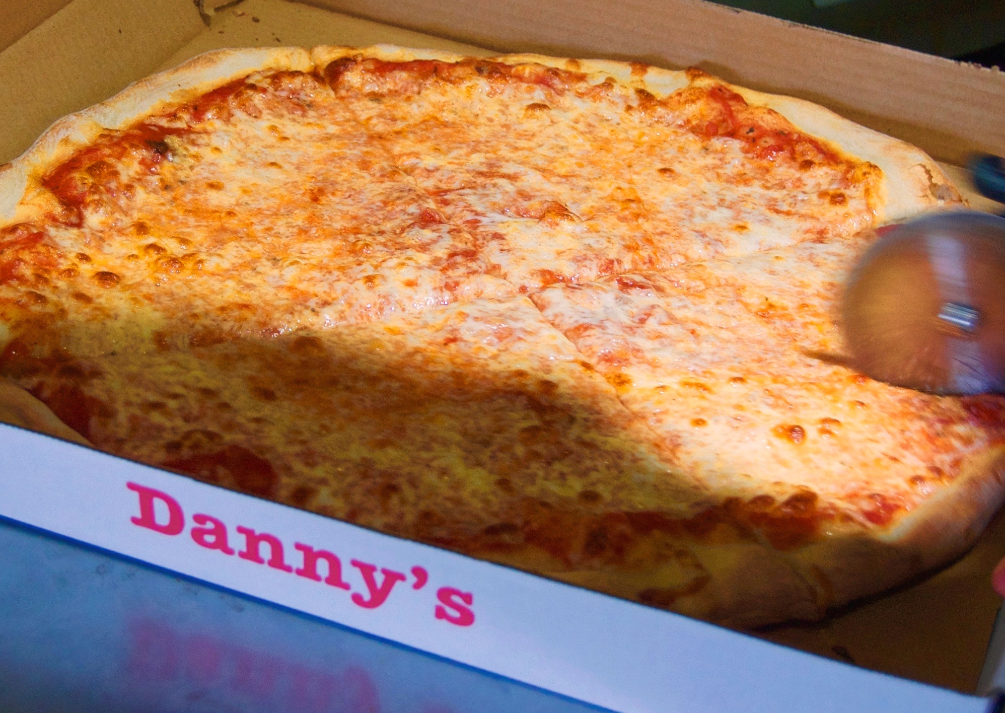 Order Large Regular Pizza food online from Danny's pizzeria ii store, Brooklyn on bringmethat.com