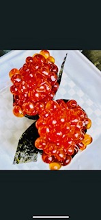 Order Salmon Egg / Ikura food online from Sakana Japanese Sushi & Grill store, La Canada Flintridge on bringmethat.com