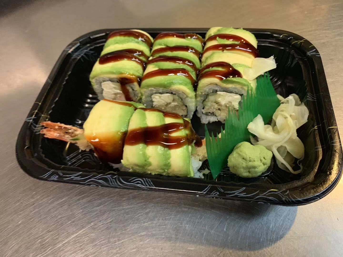 Order 140b. Snake Roll food online from Yummy sushi store, New York on bringmethat.com