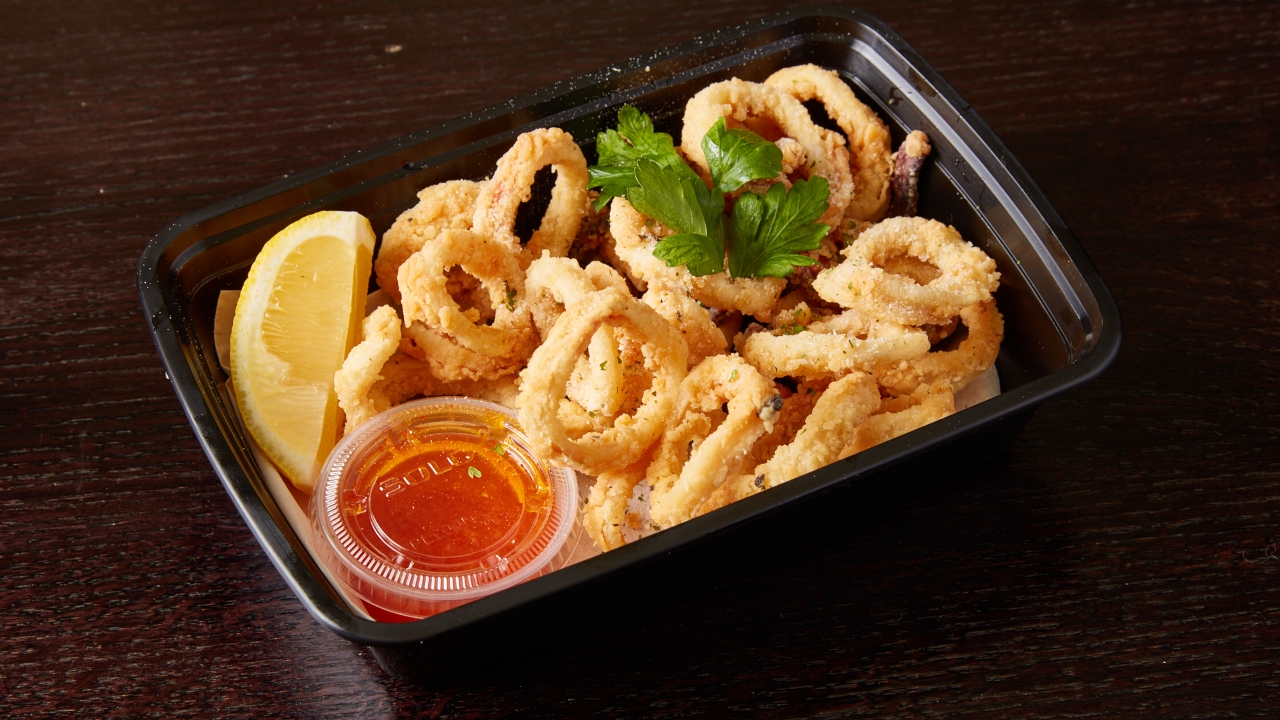 Order Crispy Calamari food online from Union Sushi + Barbeque Bar store, Chicago on bringmethat.com