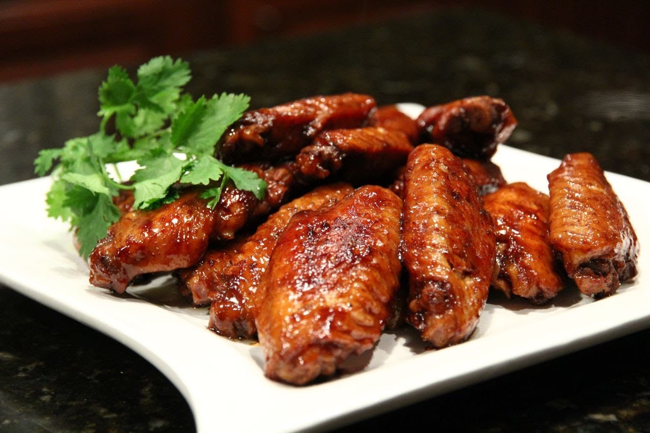 Order 8 Piece Chicken Wings food online from Cafe Panda Garden store, Houston on bringmethat.com
