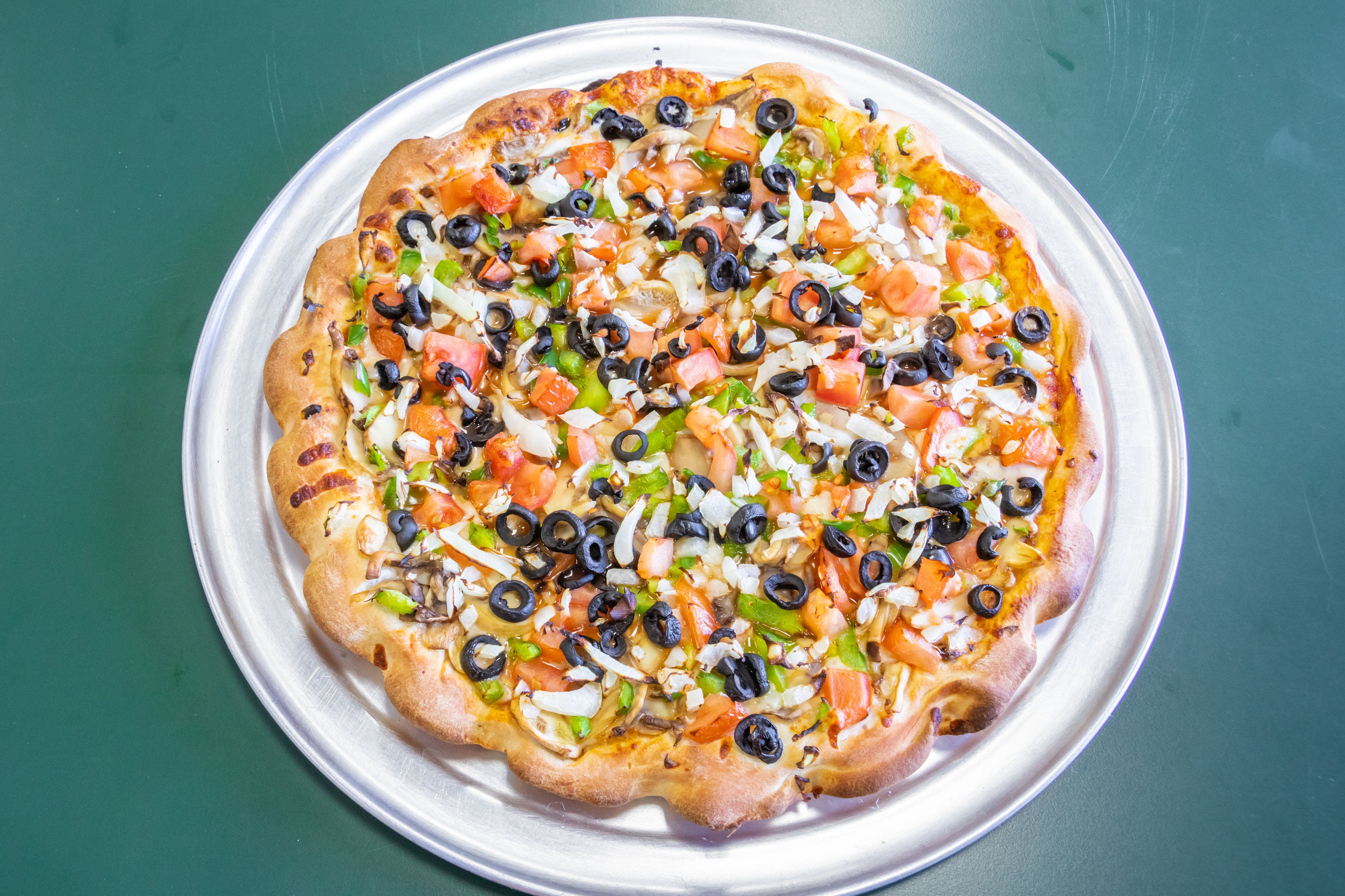Order Veggie Pizza - Small 9'' (6 Slices) food online from Casamel's Pizza store, Parma on bringmethat.com