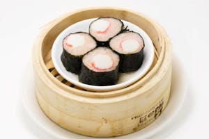 Order 29. Steamed Seaweed Roll food online from Triple Crown Restaurant store, Chicago on bringmethat.com