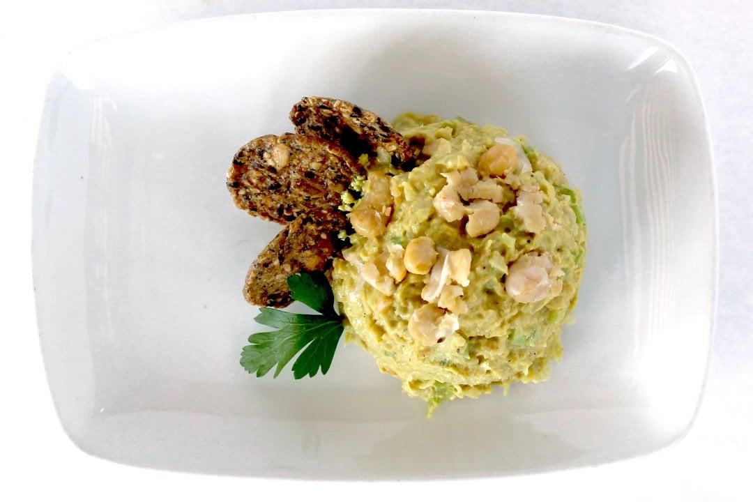 Order Curried Chickpea Salad food online from Cube Marketplace & Cafe store, Los Angeles on bringmethat.com