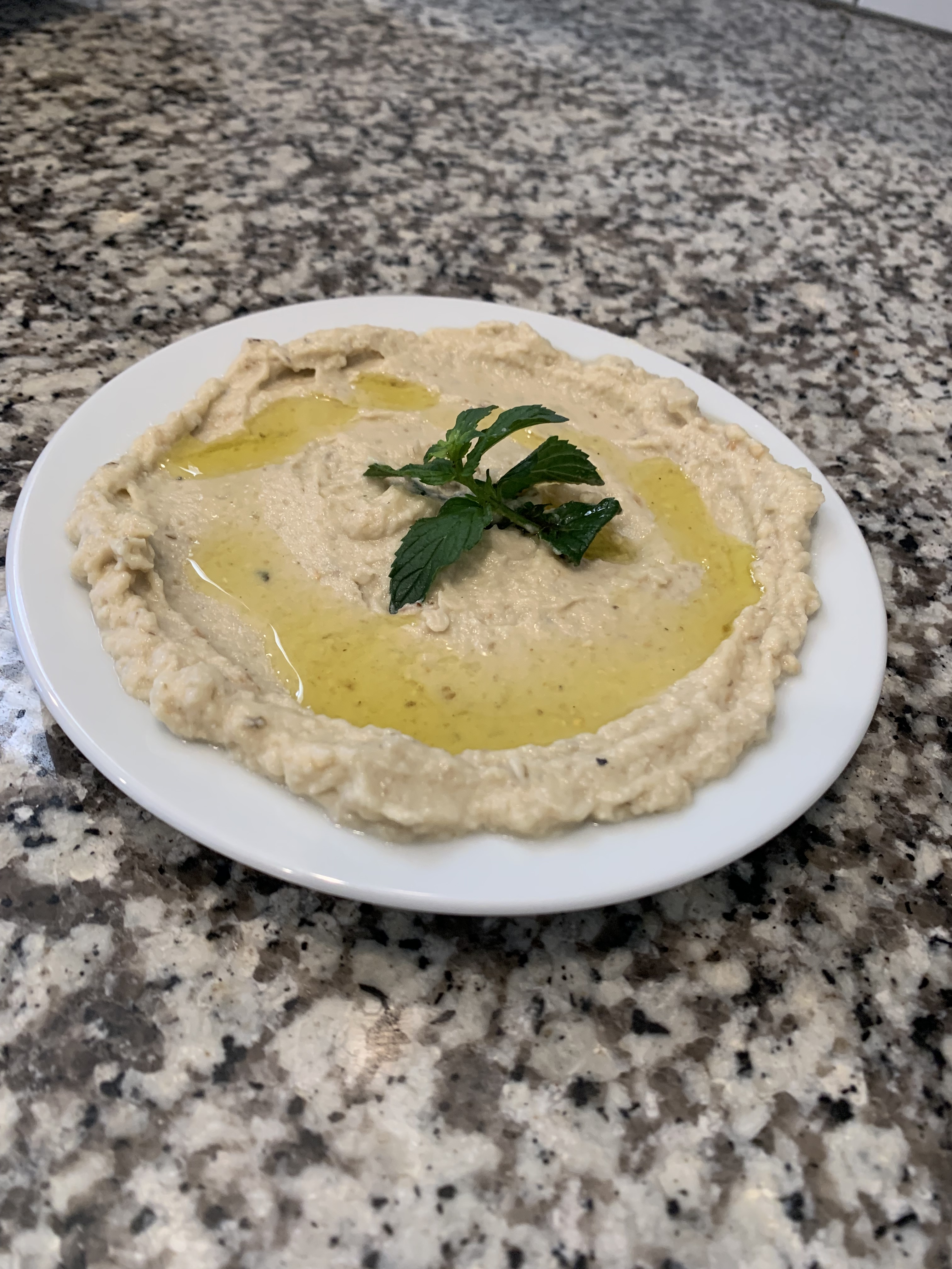 Order Baba Ghanoush  food online from Pizza Express store, Atascadero on bringmethat.com