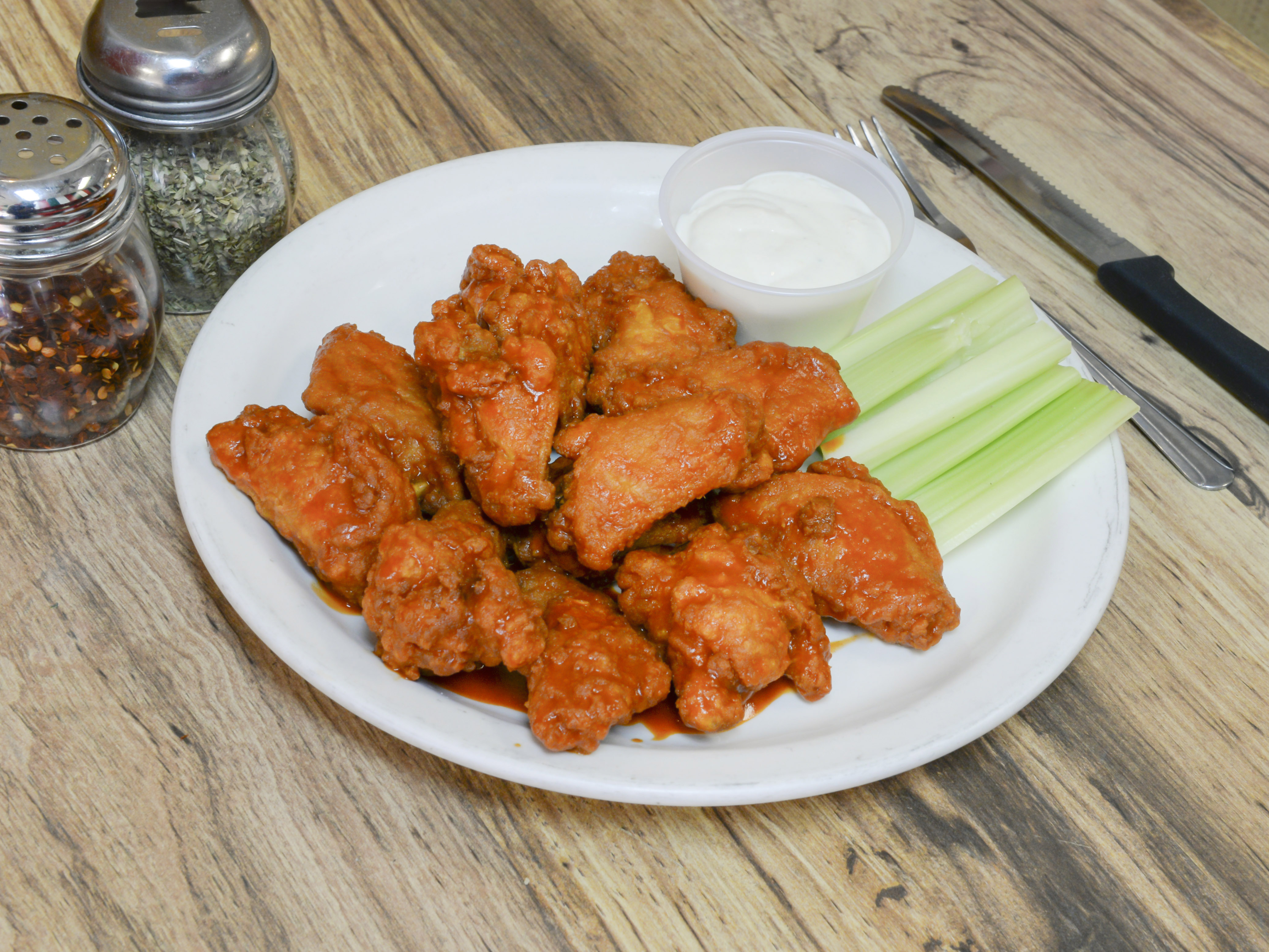 Order 6 Piece Buffalo Wings food online from Crust store, Brick on bringmethat.com