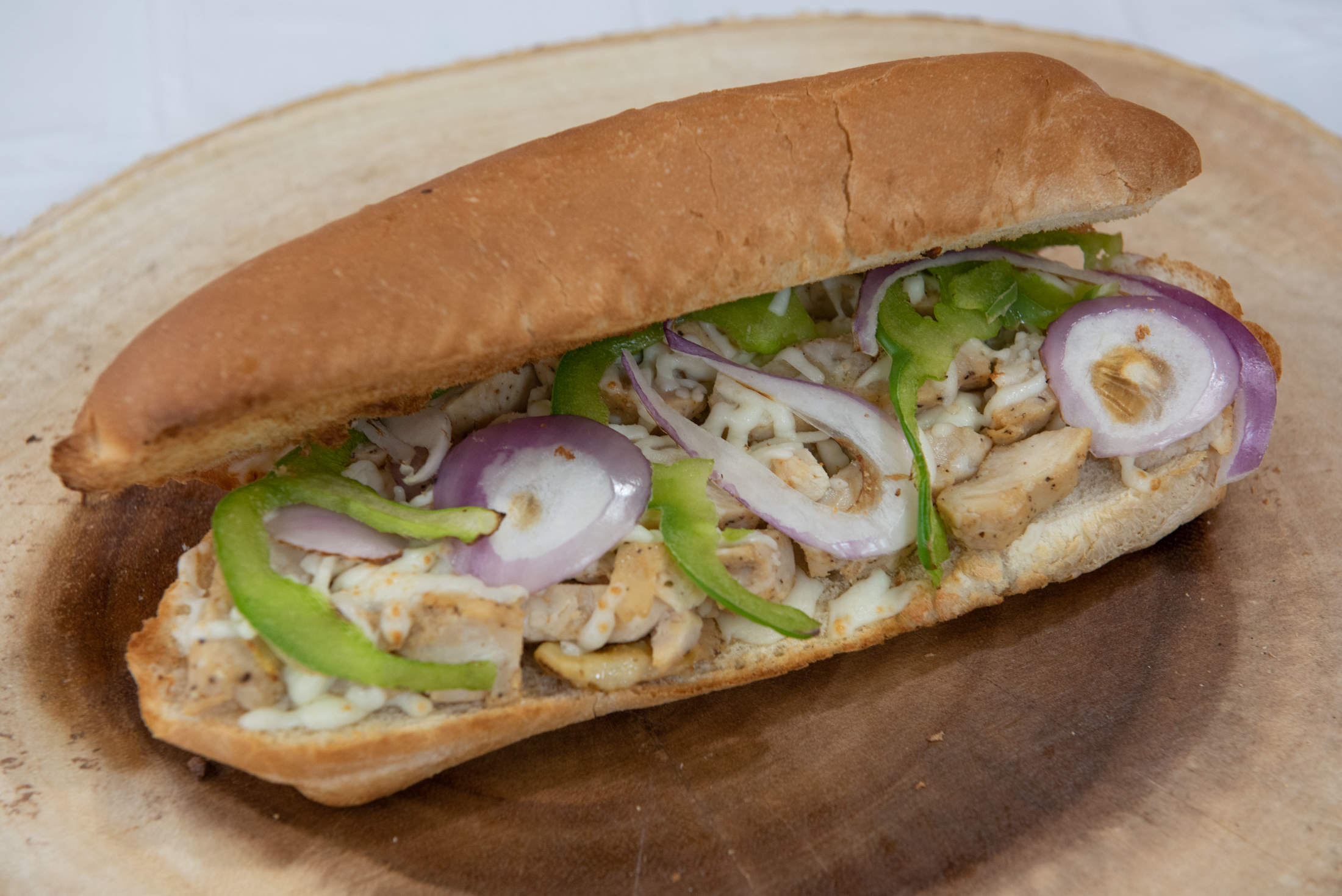 Order Grilled Chicken Sub  food online from Milanos Pizzeria store, Nashville on bringmethat.com