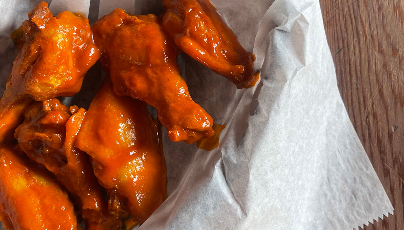 Order Hot Wings food online from High Top Grub & Pub store, Fort Worth on bringmethat.com