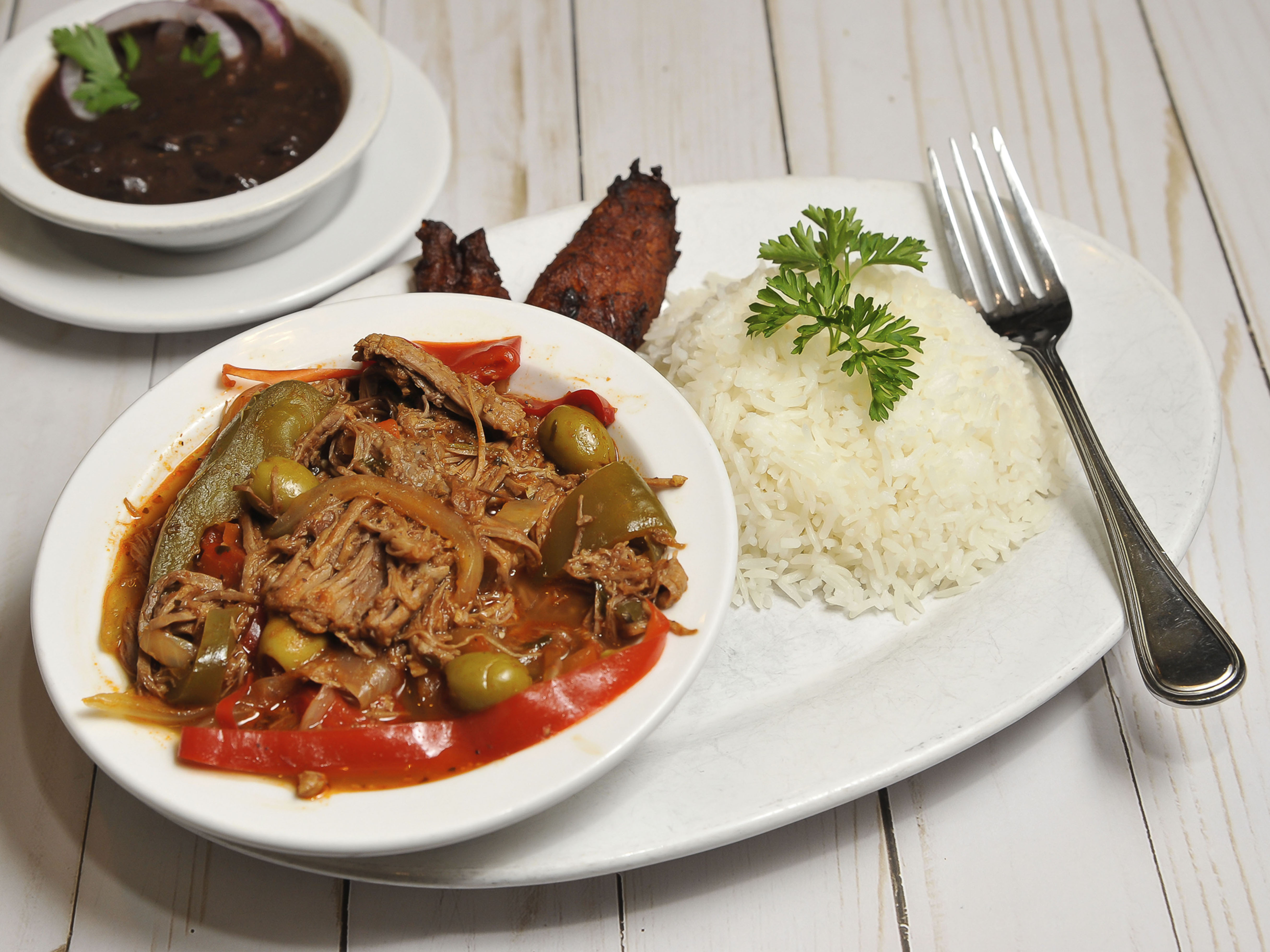 Order Shredded Beef food online from Lazaro Cuban Cuisine store, Roswell on bringmethat.com