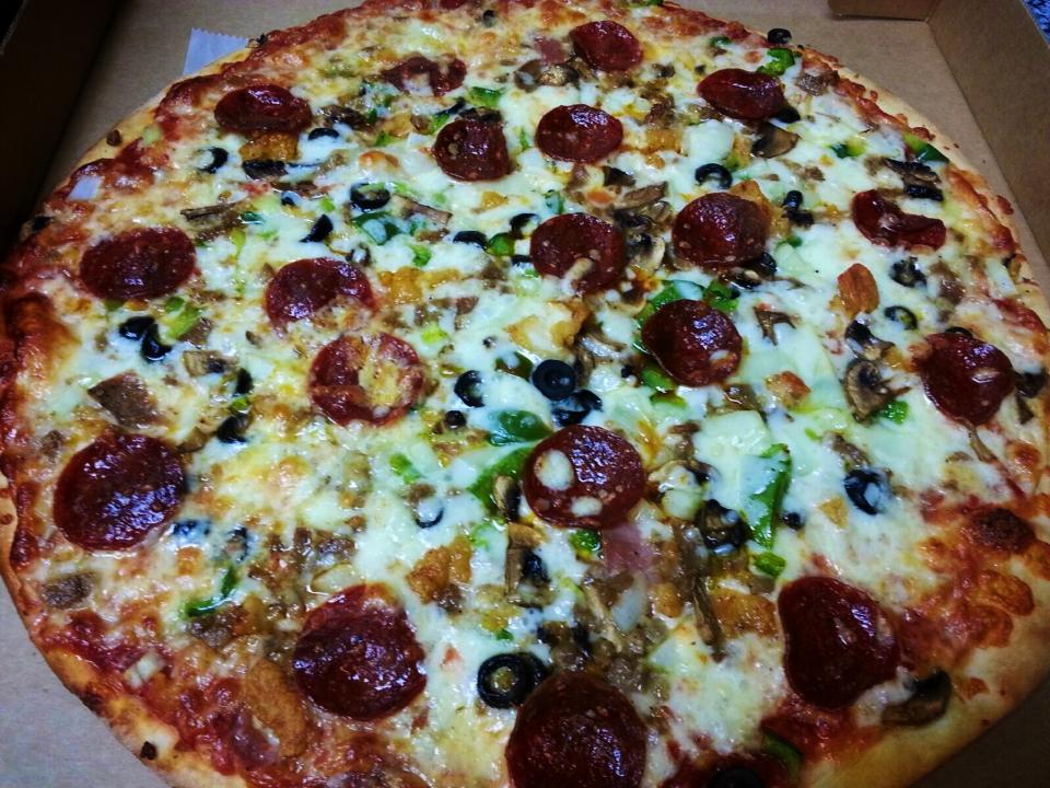 Order Supreme Pizza food online from Pizza Party Time store, Ridgefield on bringmethat.com