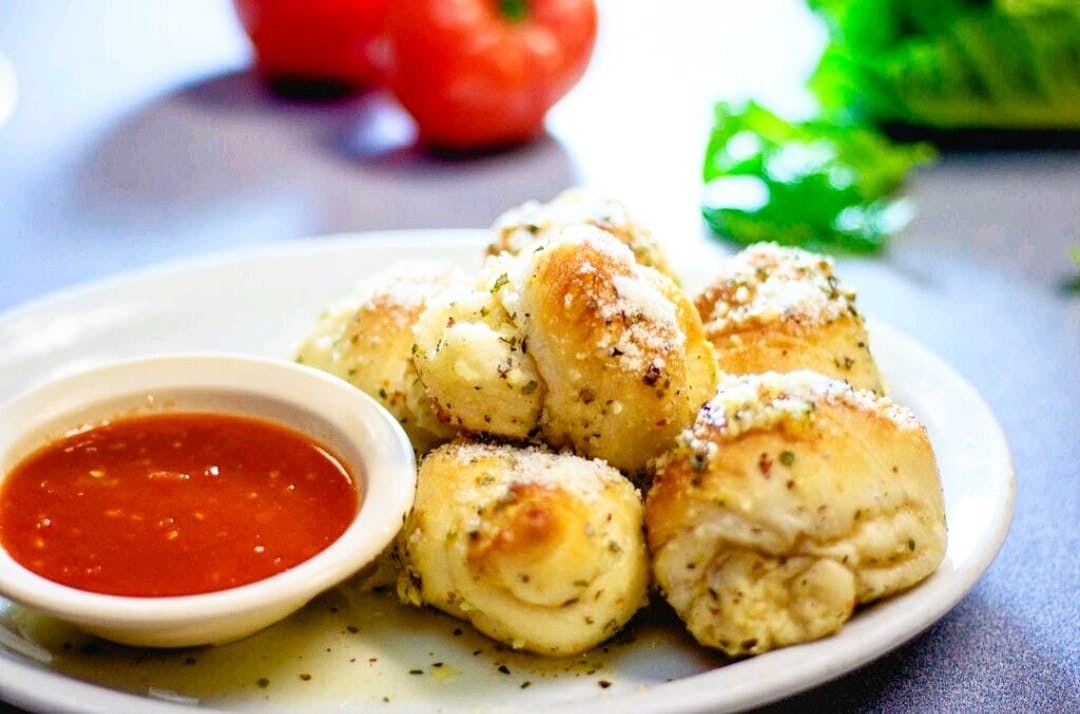 Order Garlic Knots - Appetizer food online from New York Pizza store, Hartwell on bringmethat.com