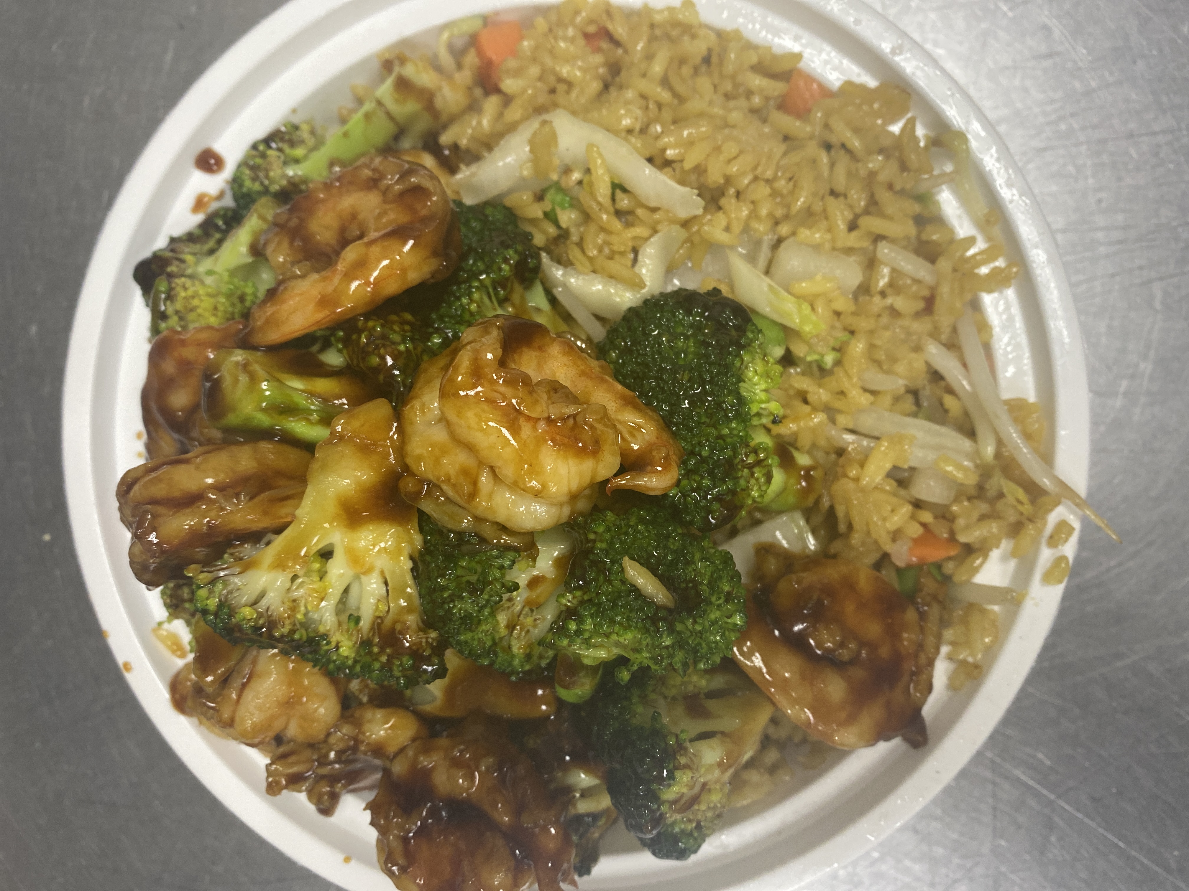 Order L22. Shrimp with Broccoli Lunch Special food online from Fortune East store, Garden City Park on bringmethat.com