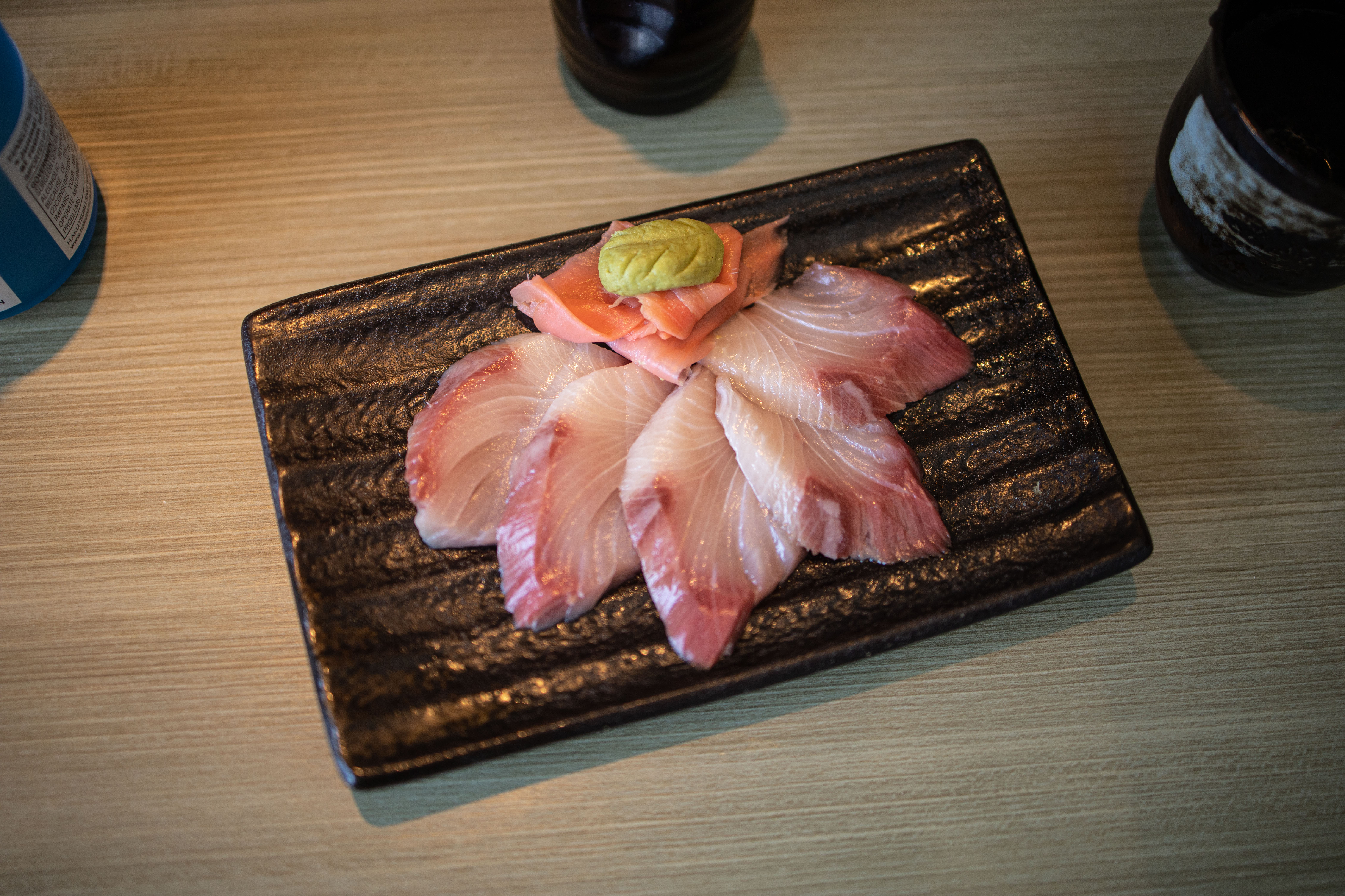 Order 1195. Hamachi Sashimi food online from Yama Sushi Restaurant store, San Francisco on bringmethat.com