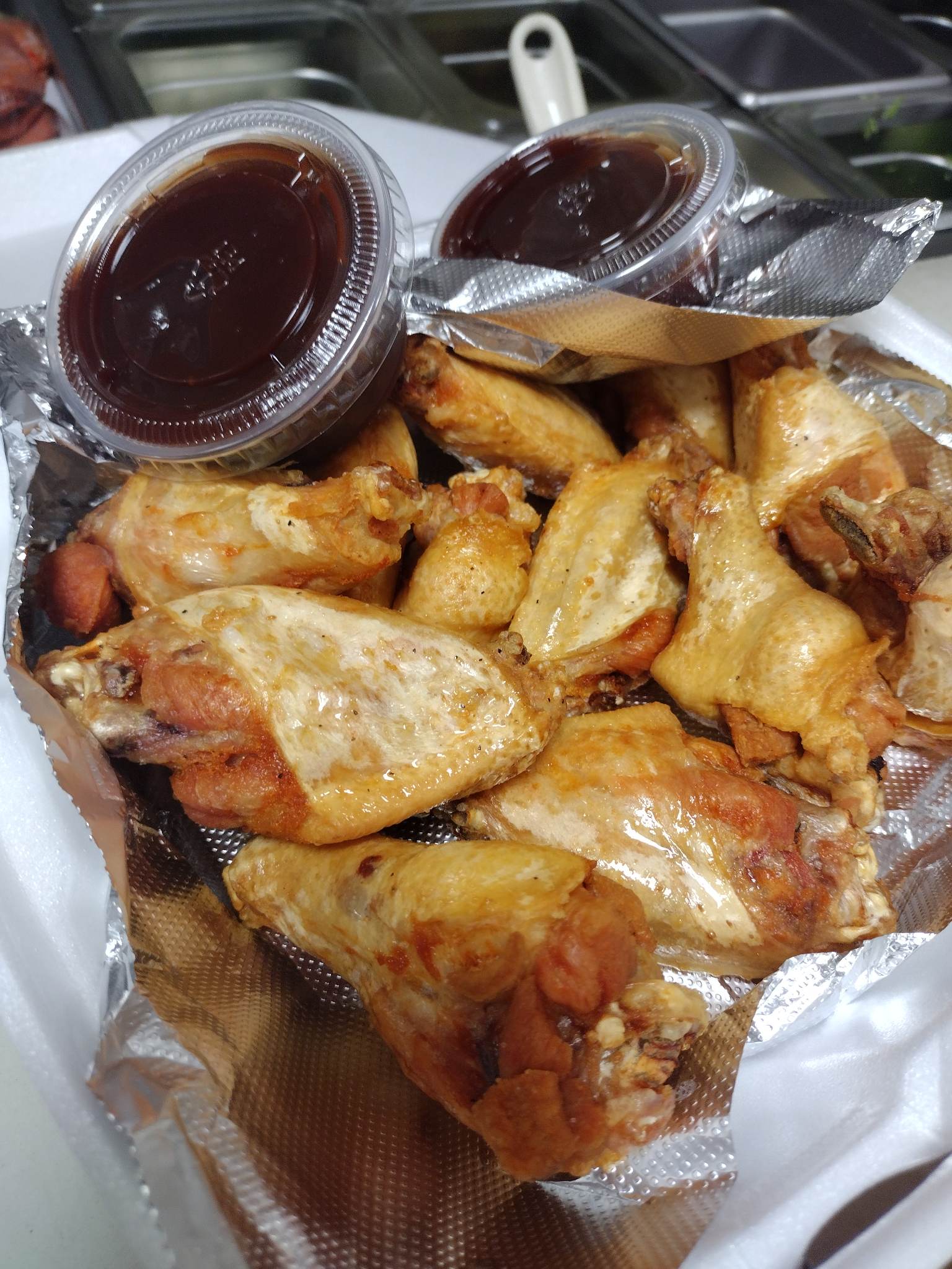 Order FRESH WINGS food online from Maldens House Of Pizza store, Malden on bringmethat.com