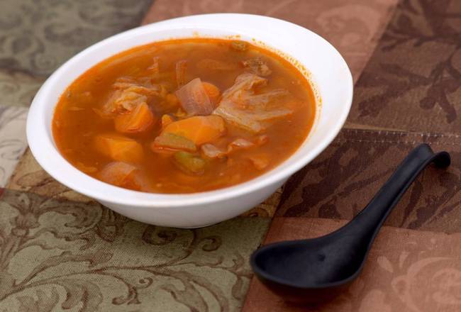 Order Russian Borscht (俄國羅宋湯)小24oz food online from Hong Kong City store, Alameda on bringmethat.com