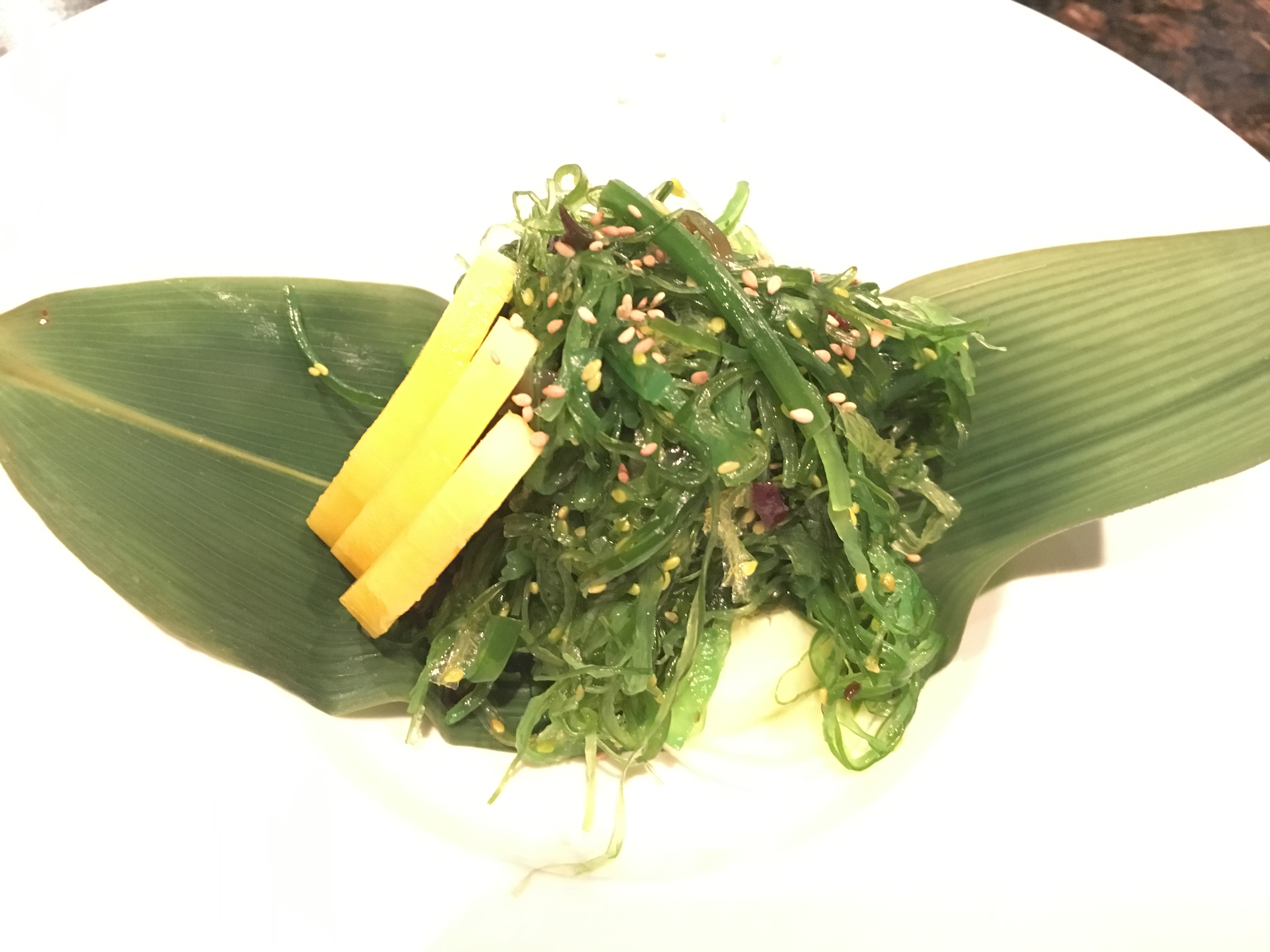 Order Seaweed Salad with Mango food online from Palace of Japan store, Bronx on bringmethat.com