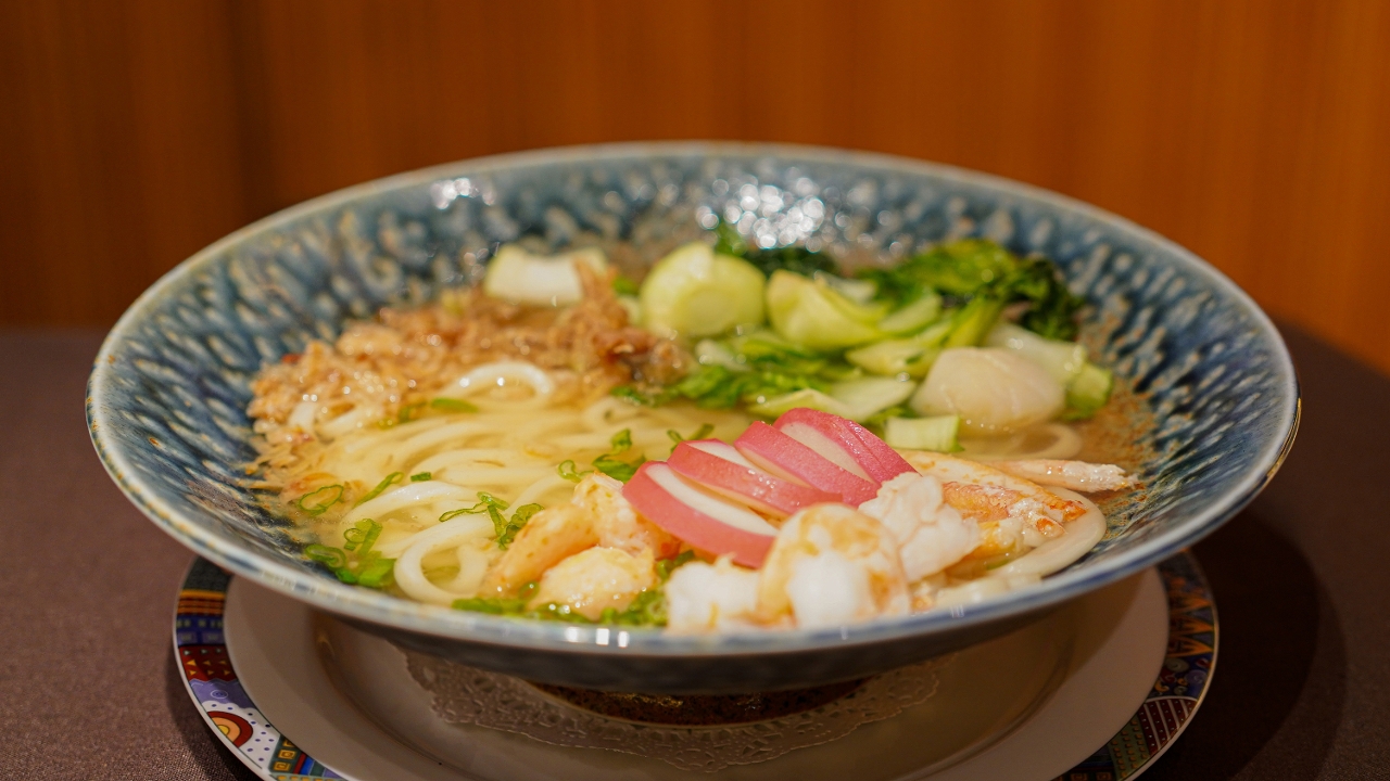 Order Seafood Noodle Soup food online from Moca store, Hewlett on bringmethat.com