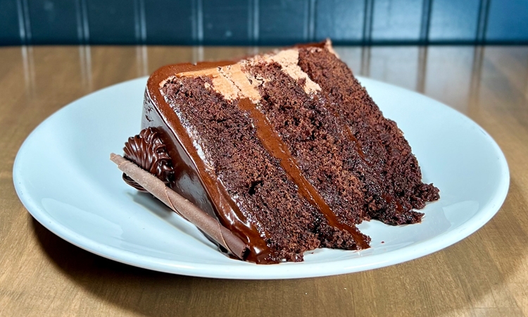 Order Chocolate Cake food online from ENO store, Chicago on bringmethat.com