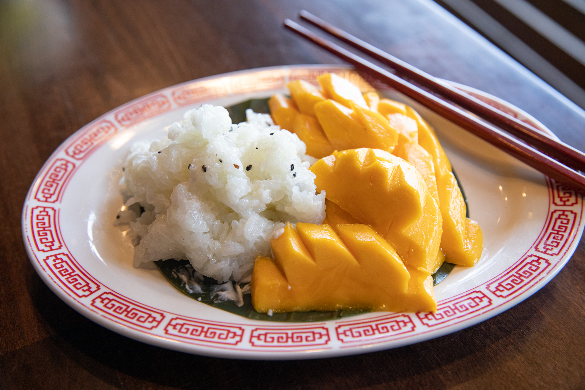 Order Sweet sticky rice with mango food online from Chao Krung Restaurant store, Los Angeles on bringmethat.com
