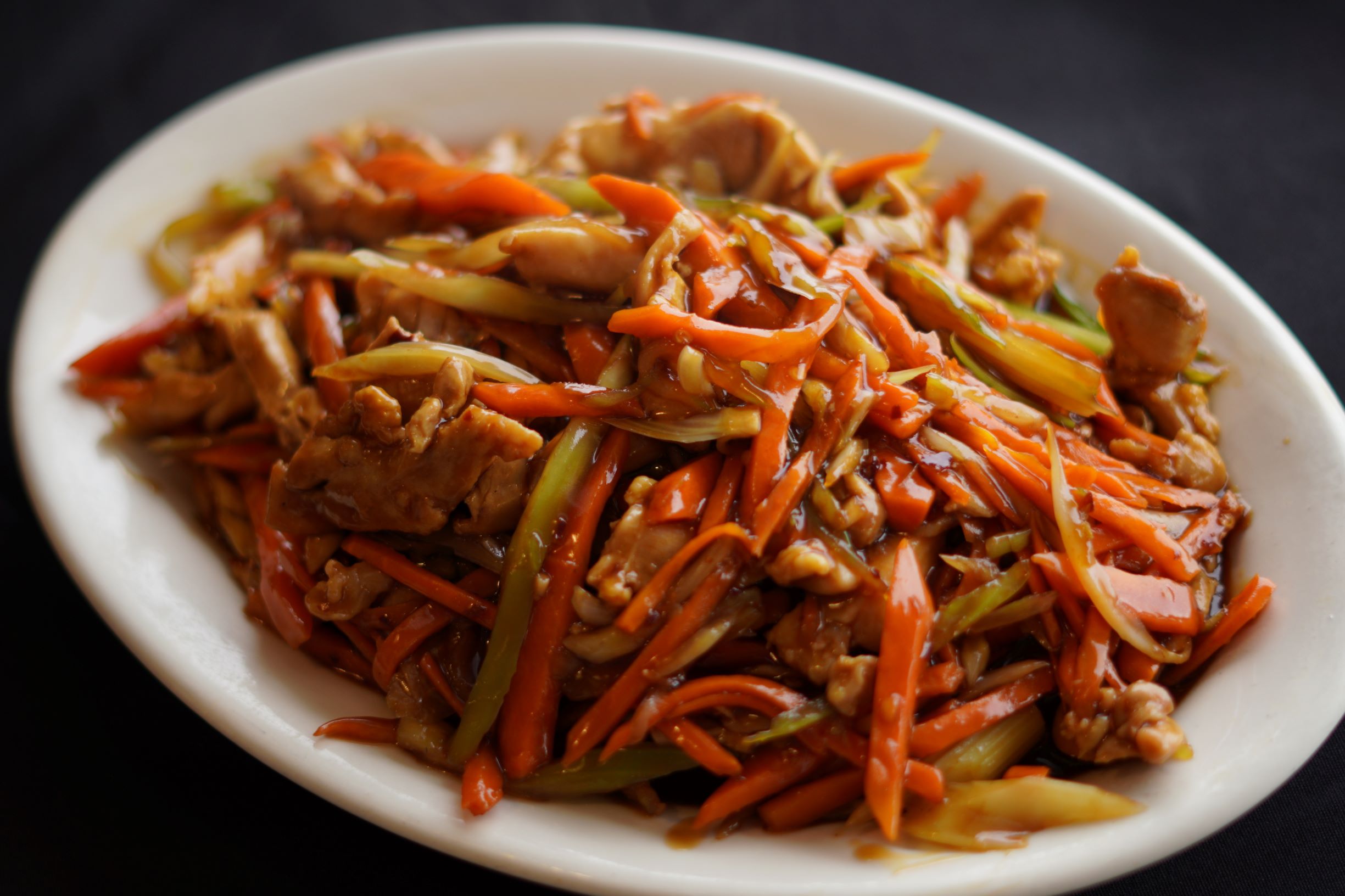 Order Hot & Spicy Chicken food online from Lakeville Chinese store, Lakeville on bringmethat.com