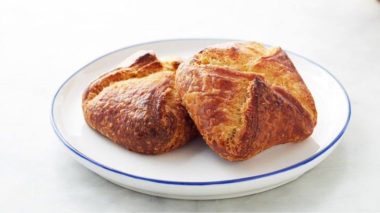 Order Cheese Danish food online from Smith finest deli store, Brooklyn on bringmethat.com