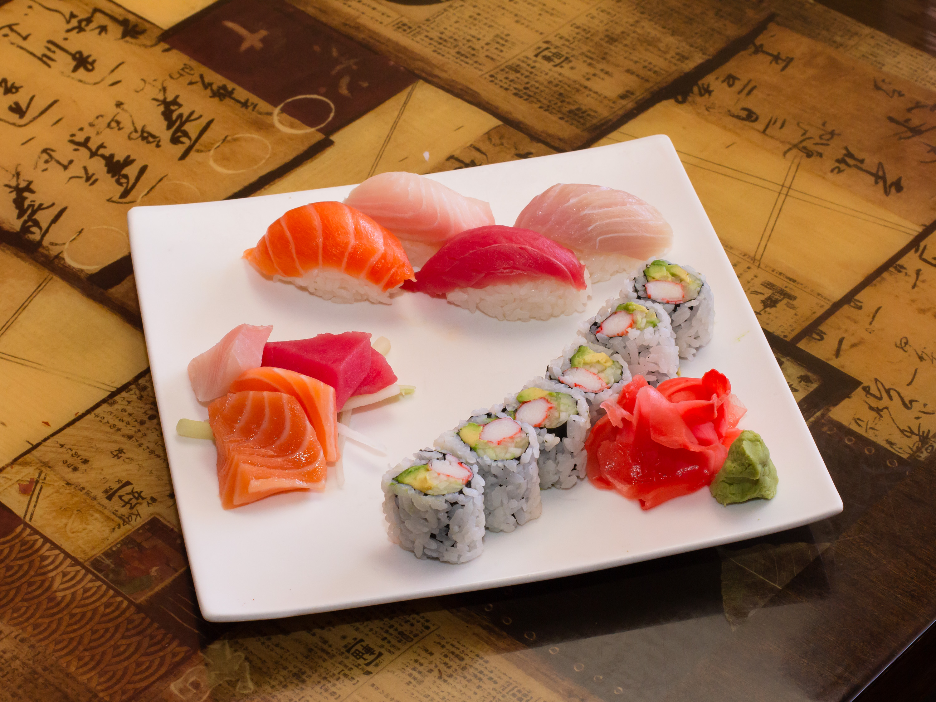 Order E2. Sushi Regular food online from Kagura Japanese Restaurant store, Chesapeake on bringmethat.com