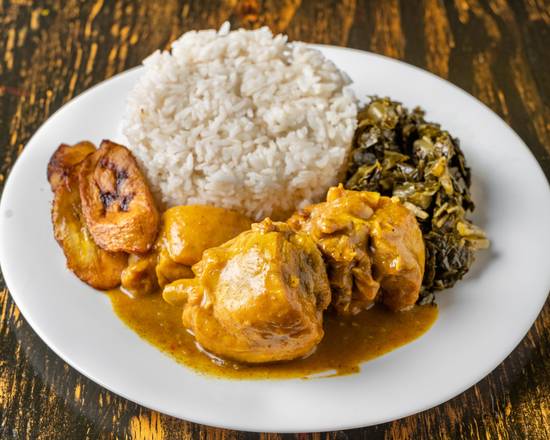 Order CURRY CHICKEN food online from Bickles 2 Go store, New York on bringmethat.com