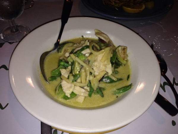 Order Green Curry food online from Thai Amarin store, Newton on bringmethat.com