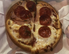 Order Pepperoni Pizza food online from Kate Bar & Grill store, Wickliffe on bringmethat.com