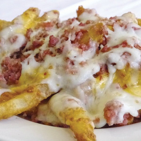 Order Turkey Bacon Fries - Fries food online from Pizza Boli's And Fried Chicken store, Mechanicsburg on bringmethat.com