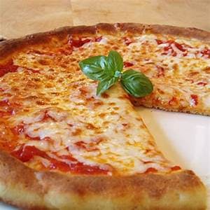 Order Gluten Free Pizza - Medium 14" food online from Pino Ii Pizzeria & Restaurant store, Nazareth on bringmethat.com