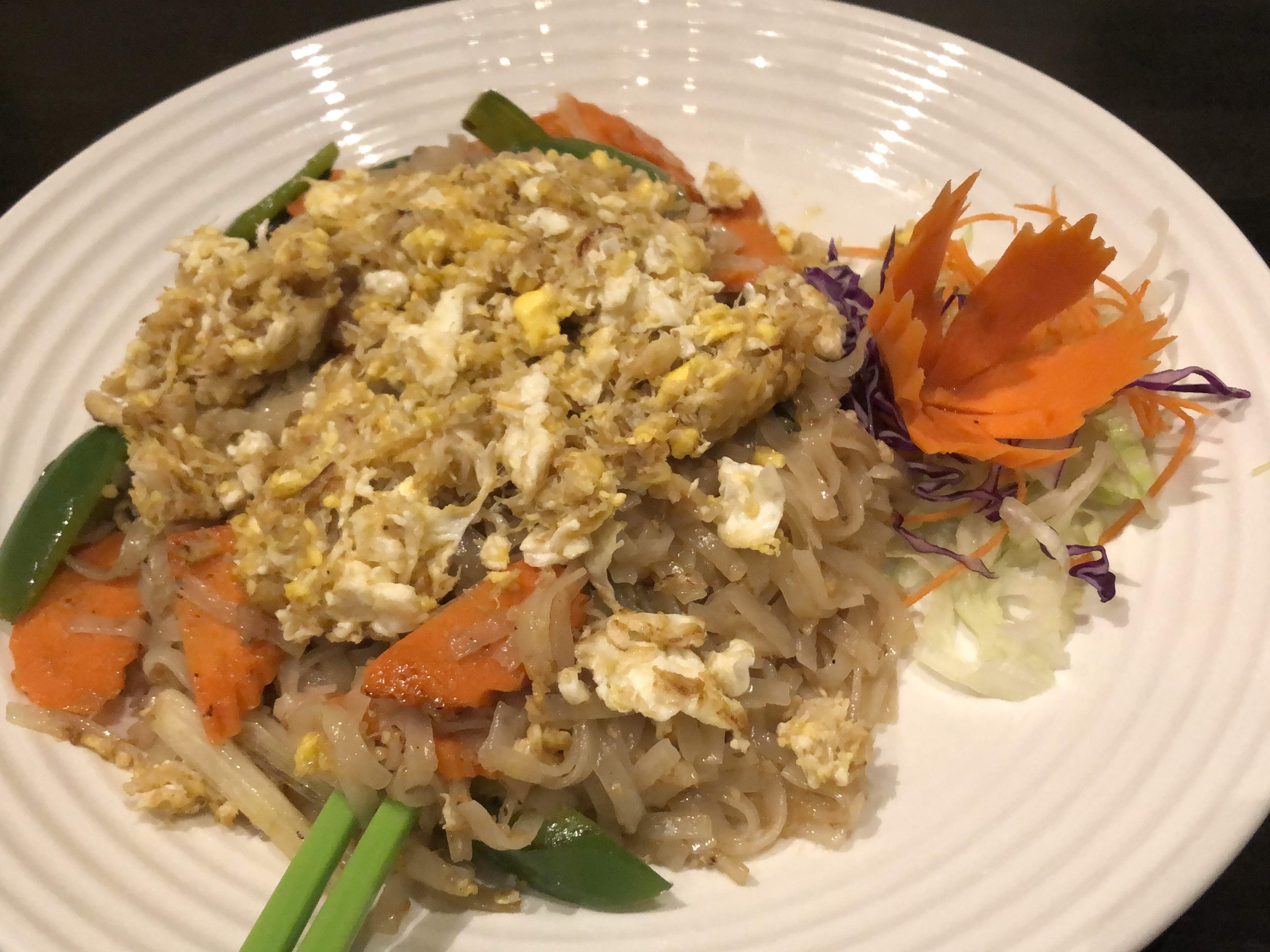 Order Crab Noodle food online from Lemongrass Thai Eatery store, Dallas on bringmethat.com