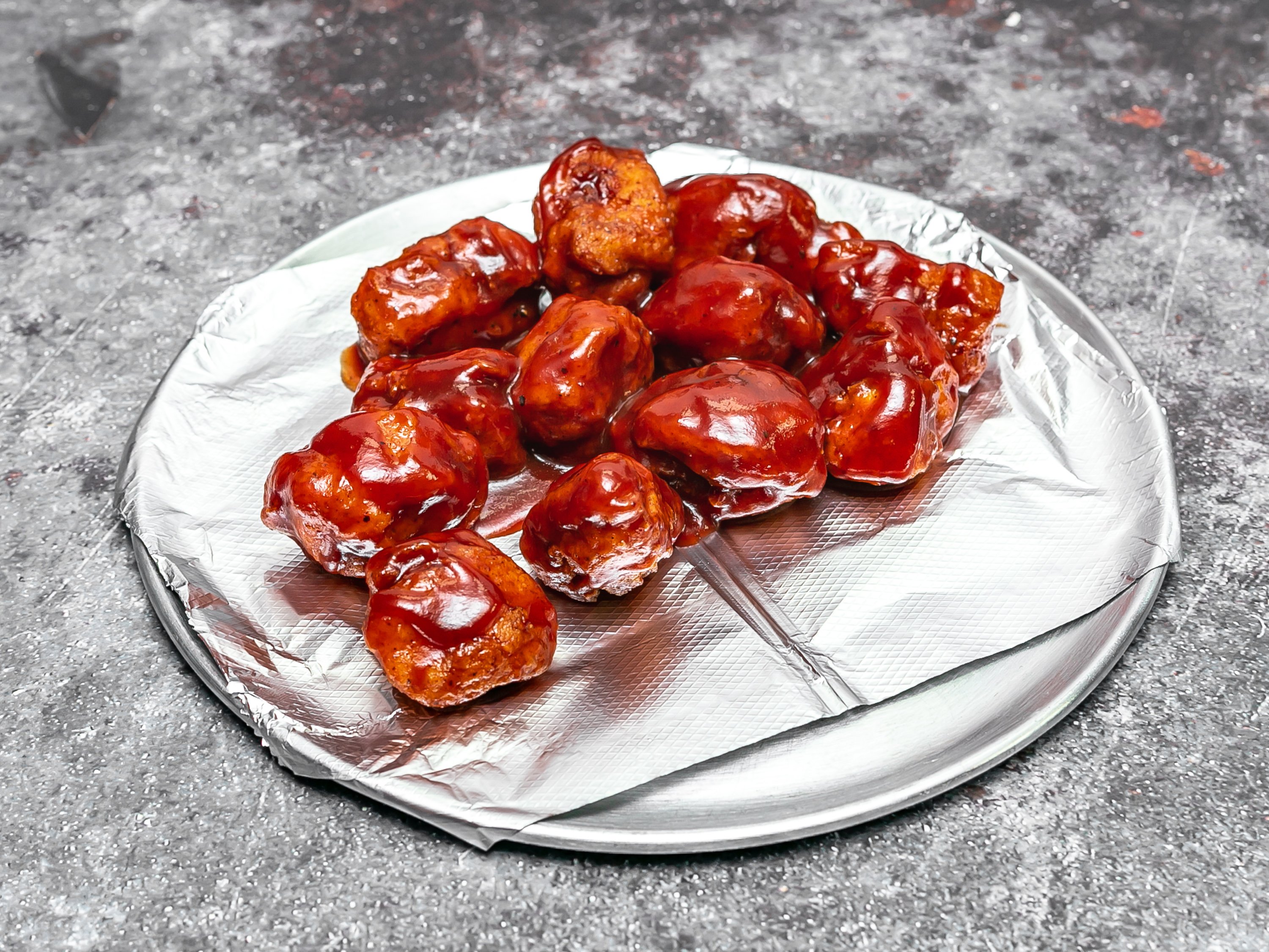 Order Boneless Wings food online from Castello Pizza store, Columbus on bringmethat.com