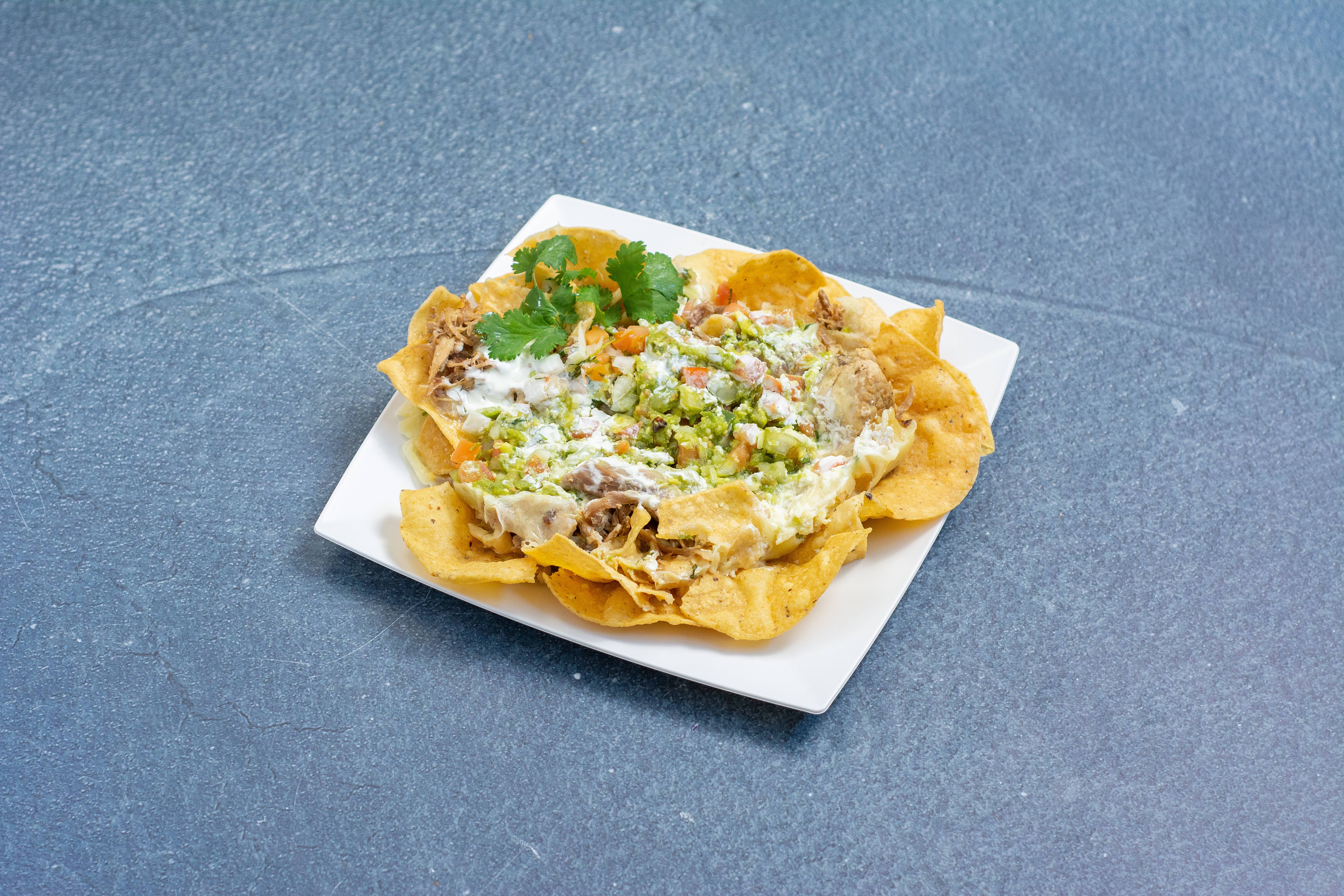 Order Super Nachos food online from Tres Potrillos store, Sunnyvale on bringmethat.com