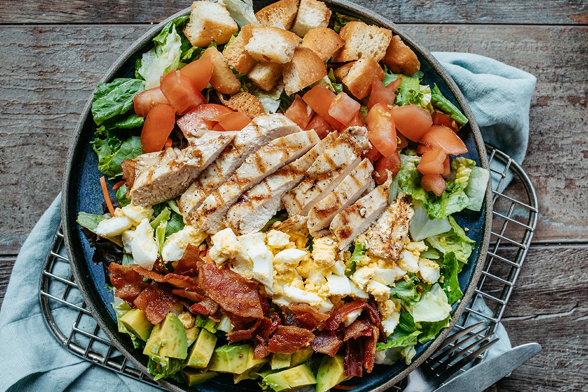 Order Roadhouse Grilled Chicken Cobb Salad food online from Logan's Roadhouse store, Lexington on bringmethat.com