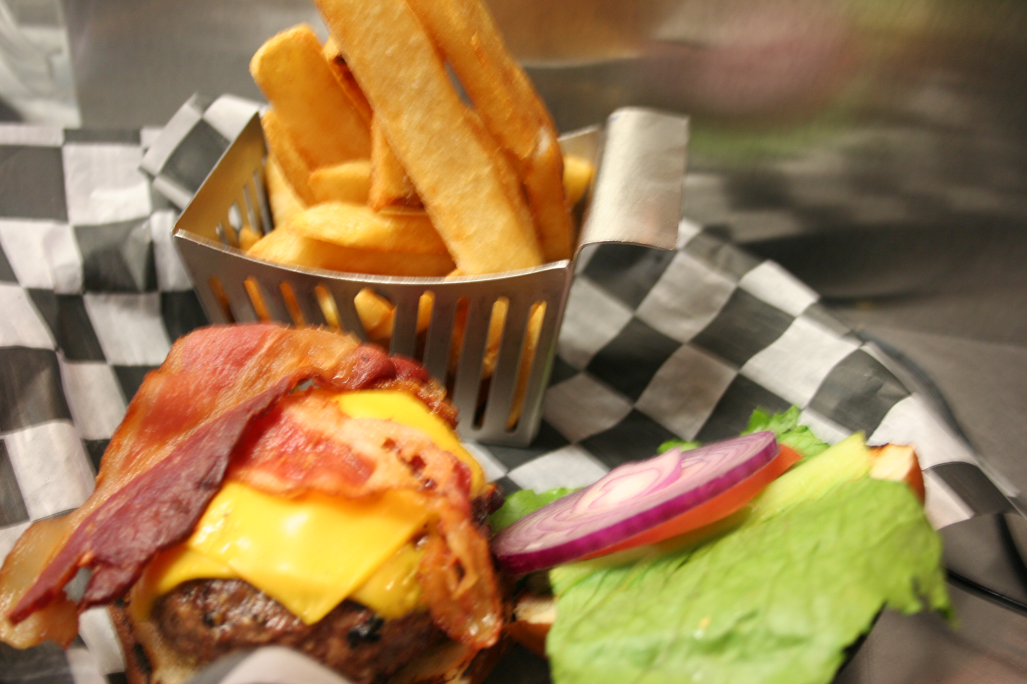 Order Beef Burger food online from The Avenue Restaurant store, Glendale on bringmethat.com