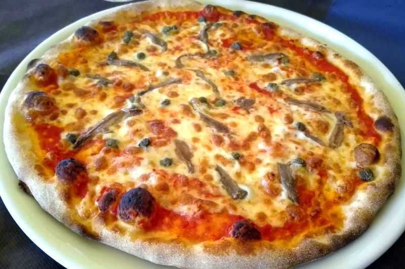 Order 26 Romana Pizza food online from Andiamo Pizzaria store, Chicago on bringmethat.com