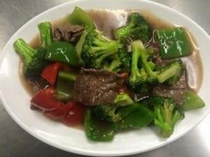 Order 42.Broccolis ( please click on choice of  protein) food online from Lisu's Thai Taste | Roseville store, Roseville on bringmethat.com