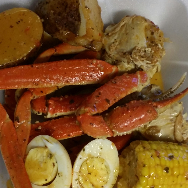 Order Snow Crab Platter food online from Sims Smoked Food Truck store, Seffner on bringmethat.com